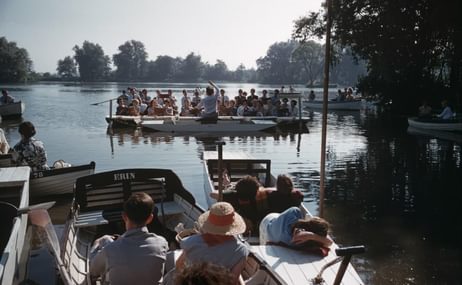 boats on the pond for the original performance of Music on the Meare