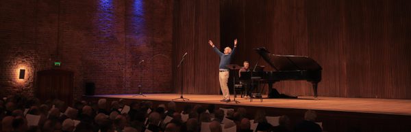 Singing Afternoon with John Rutter | Britten Pears Arts