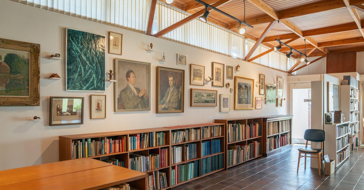 Red House Art Tour
