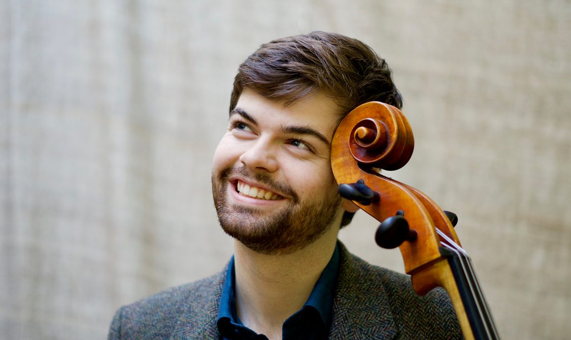 Findlay Spence Cellist Headshot