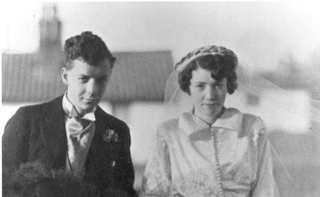 Britten with his sister Beth on her wedding day in 1937